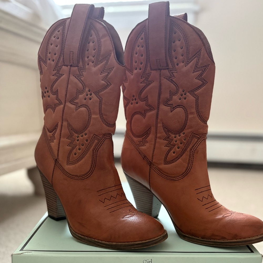 MIA Cowboy Boots